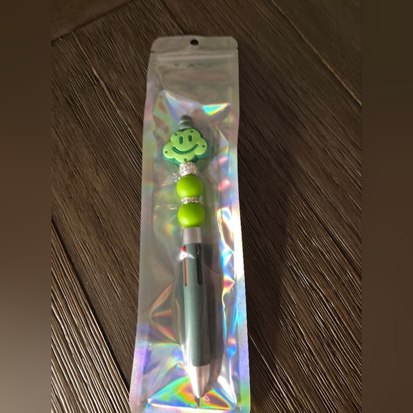 Green Smiley Face Pen 4 Color Ink - Picture 1 of 1